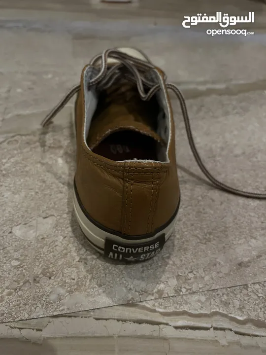 حذاء كونفيرس
