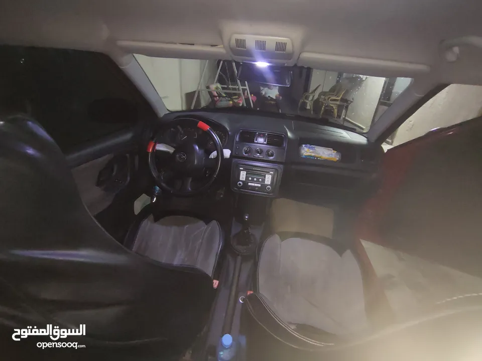 سكودا فابيا بنزين برايفت جير عادي 2013