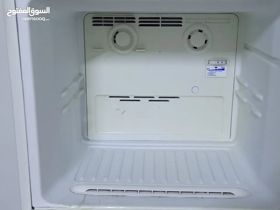 ثلاجه مستعمله في منطقة صويلح بحاله جيده جدا