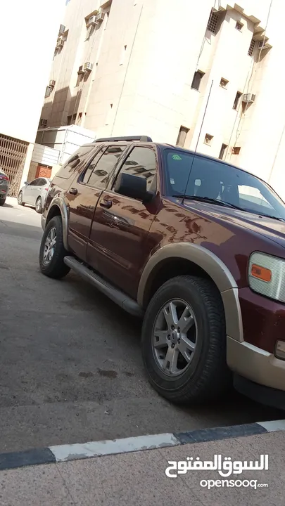 FORD EXPLORER 2010 25000قابل للتفاوض قليلا