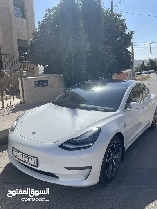 Tesla long range 2018
