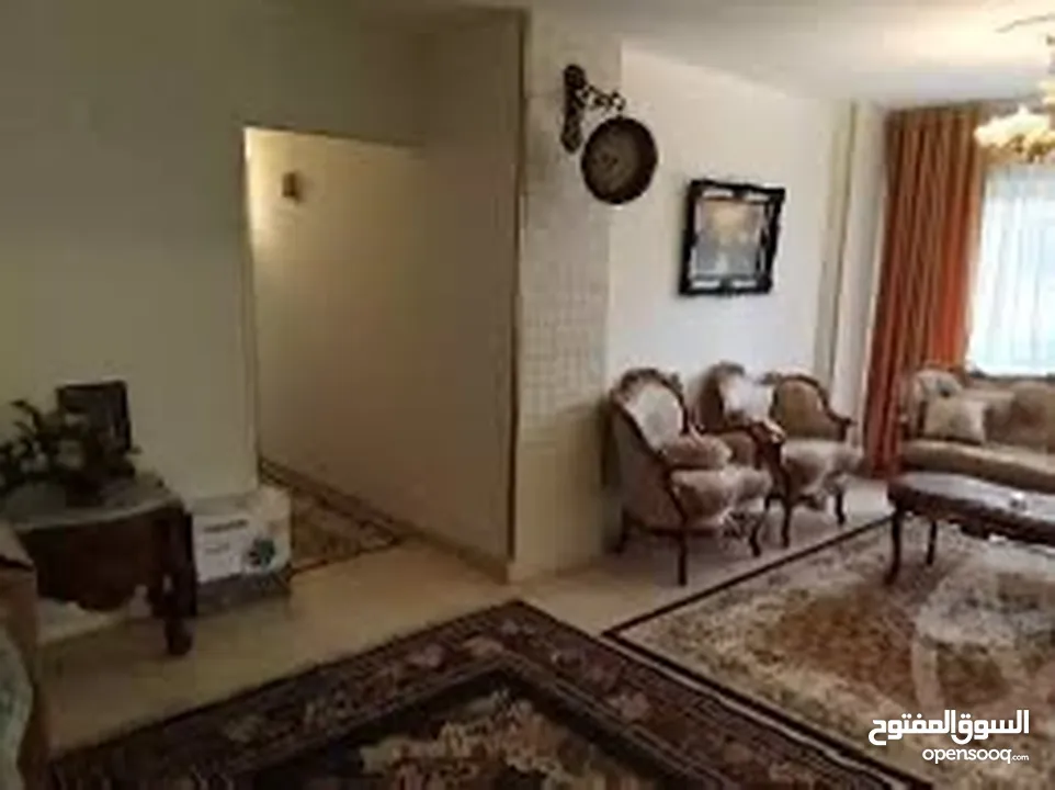 ‏شقة في أجمل مناطق الهاشمي مقابل مركز زين الشرف