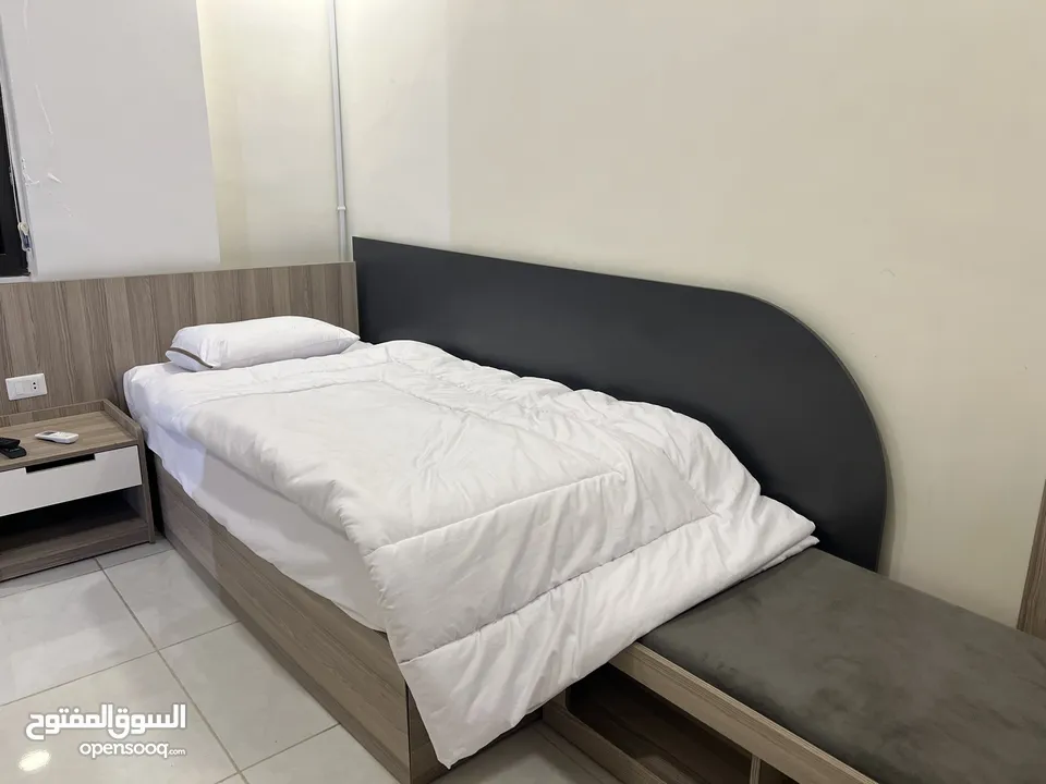 أجنحه سكنيه مفروشه بنظام فندقي وخدمات عاليه وموقع مميز