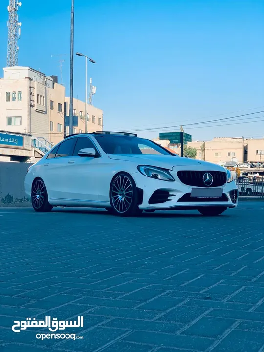 مرسيدس C350e موديل 2017 مواصفات خاصة فل كامل فحص كامل للبيع او البدل بسعر مغري 26500 دينار
