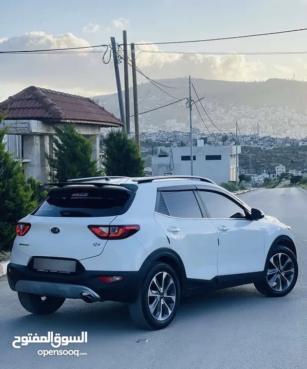 كيا ستونيك 2019 فل نخب عدا فتحه