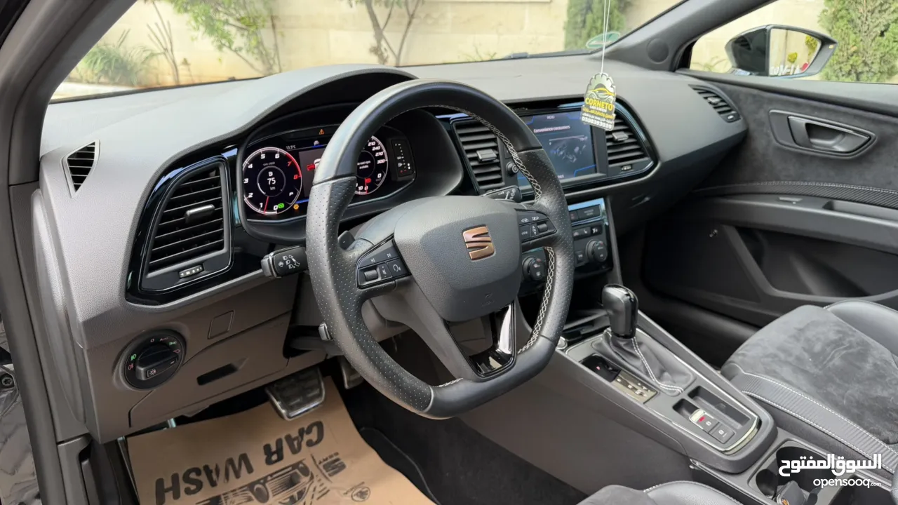 سيات ليون CUPRA ترخيص 2020 محرك 2000 بنزين جير أوتوماتيك 290 حصان