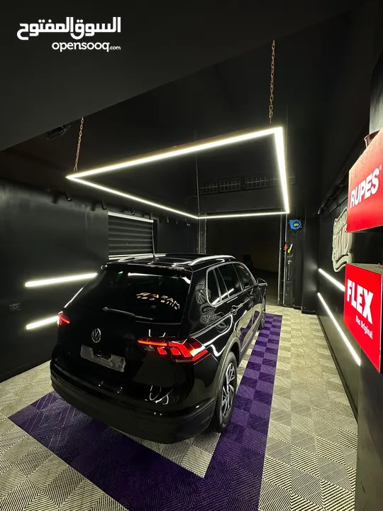 VW Tiguan 2019 4*4 full options black edition