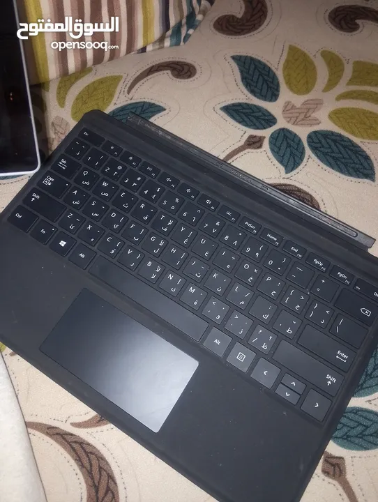 جهاز Microsoft surface Pro 7 للبيع