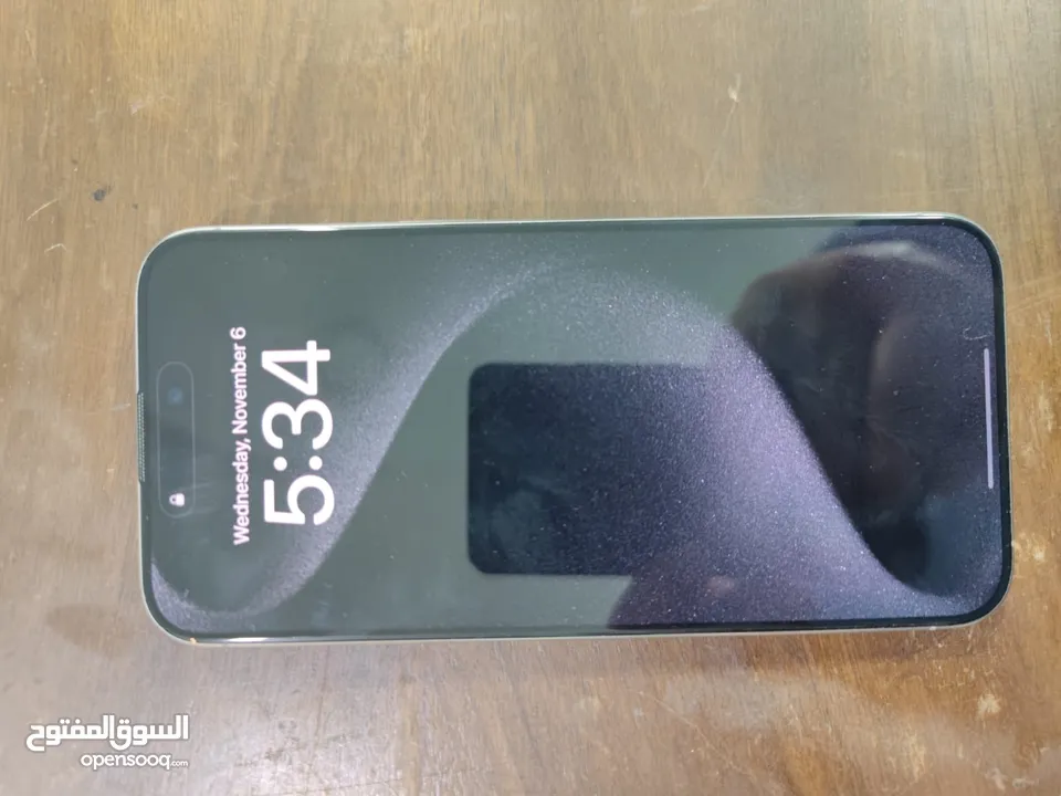 iPhone 15 pro max titanium 256