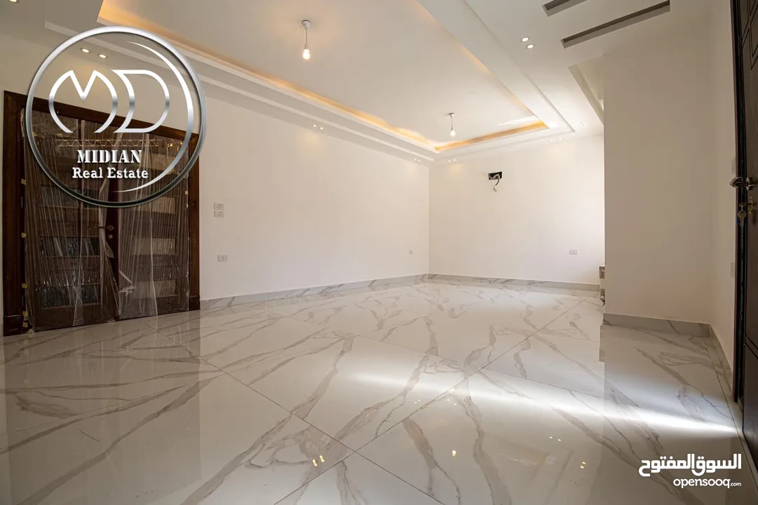 شقق ارضية وطوابق مكررة و أخير مع روف جديدة للبيع خلدا مساحات 150م & 190م مع تراسات و حدائق