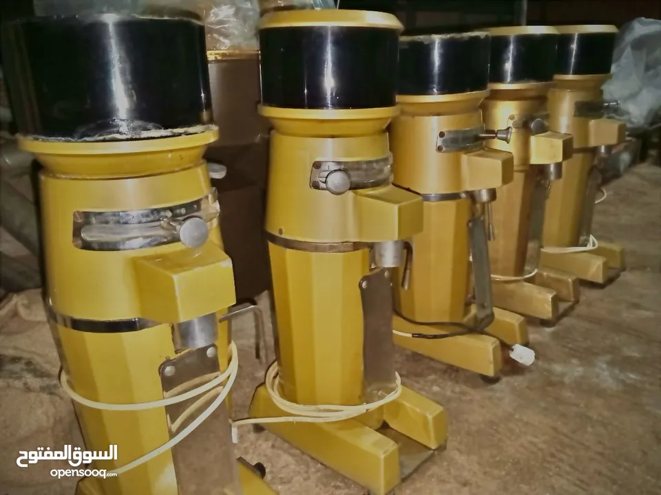 مطاحن قهوة أحجام مختلفة و أسعار مختلفة حجر 8 لحجر 15 واحد فاز وثلاثة فاز بحال الوكالة ماكنات وكالة