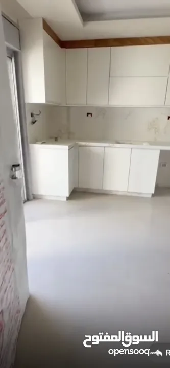 شقه فارغة للايجار لم تسكن من قبل في المصايف