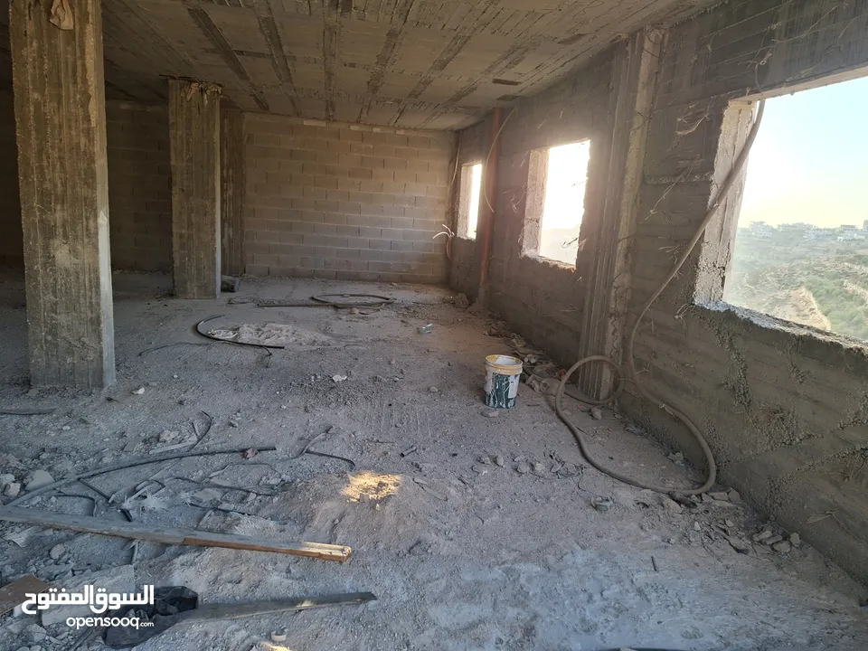 شقة عظم للبيع سعر مغري وتقسيط مربح جدا جدا جدا