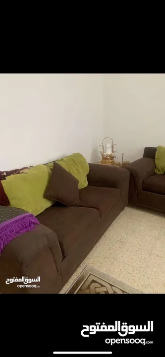 طقمين للبيع