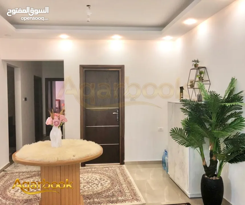 شقة سوبر ديلوكس بإطلالة مفتوحة للبيع  الطيرة – قرب السرية