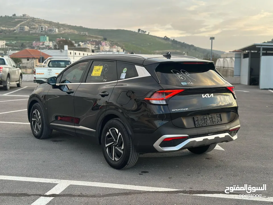 كايا سبورتاج /2022 فل بدون فتحة سقف 2x4 ///240Hp بنزين + كهرباء ( Haybrid) 1600cc