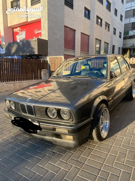 بي ام بوز نمر E30 موديل 1988 ماتور ابيض 2000 6سلندر