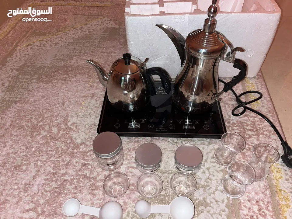 مجموعة ادوات الشاي والقهوة