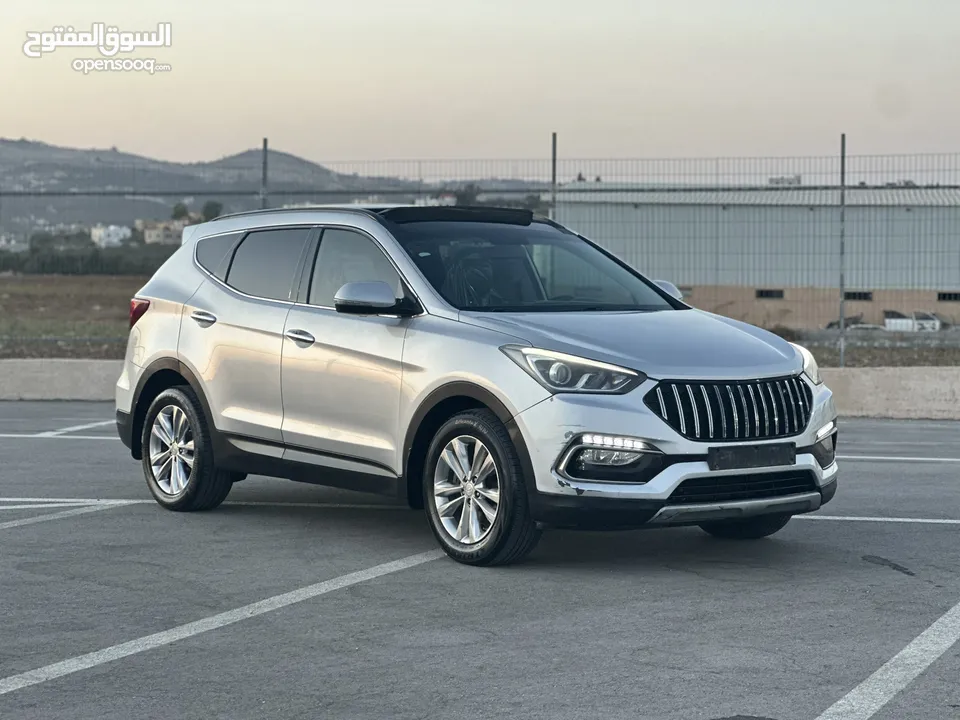 هونداي سنتفيه 2016/فتحة سقف بانوراما  4x4