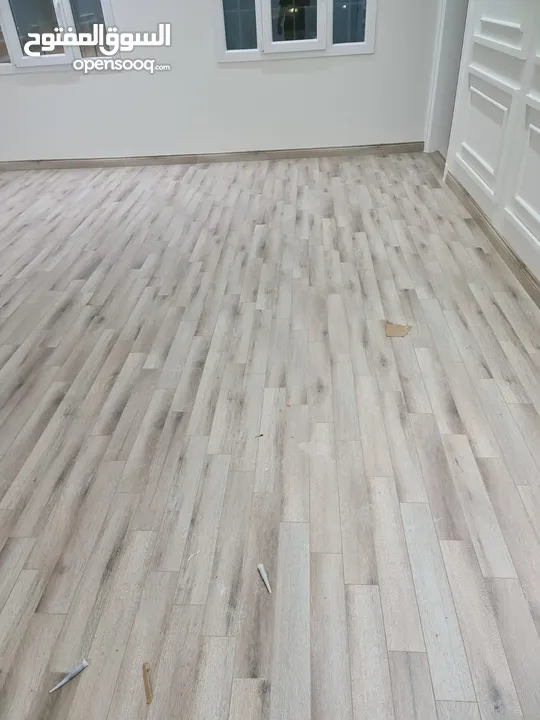 stylish wood parquet flooring varkiya please call me 1sqr /only 75qr.if you need more QTY have sp pr