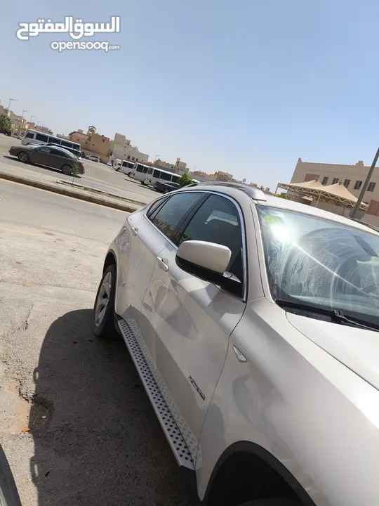 سياره BMW للبيع