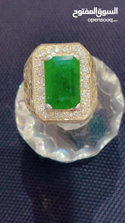 Natural Emerald&White Diamonds