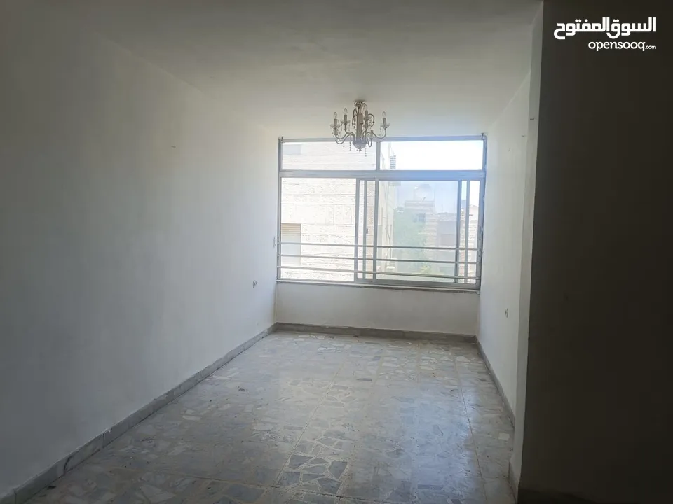 شقة للبيع جبل الحسين