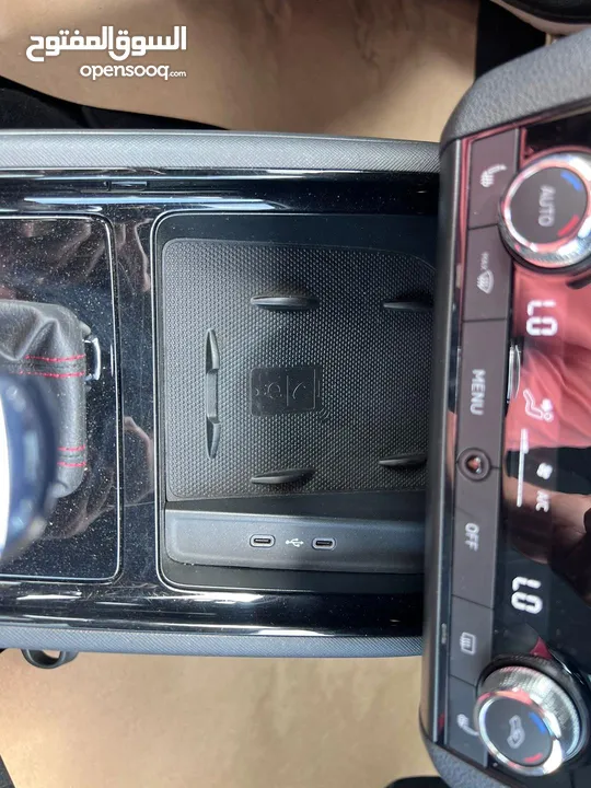 سكودا كاميك Monte carlo ترخيص 2020 محرك 1500 بنزين جير أوتوماتيك 150 حصان لون بترولي