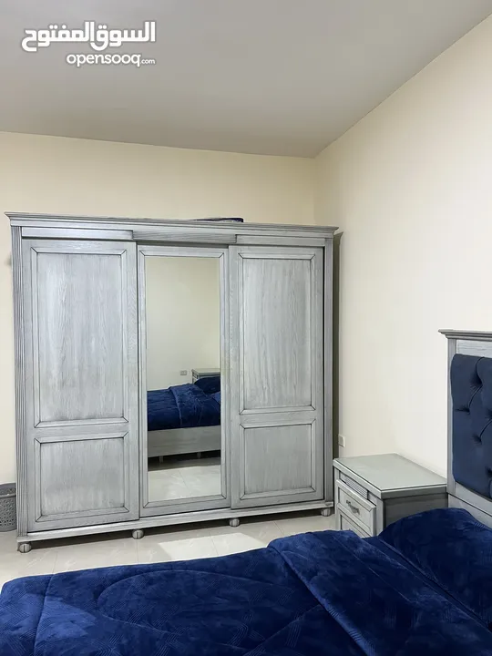 شقة مفروشة ثلاث غرف نوم للعائلات