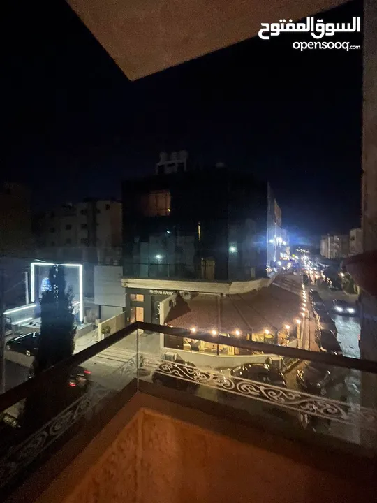 شقة غير مفروشة