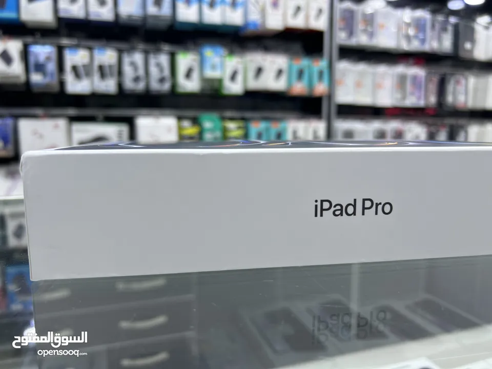 iPad Pro 2024 (11inch) ايباد ابل برو 2024 جديد مسكر بالكرتونة كفالة سنة متوفر اللون السلفر و الرمادي