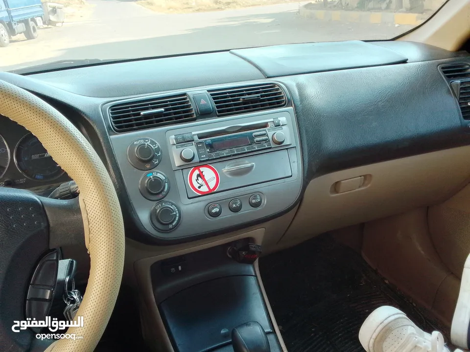 هوندا  سيفيك  موديل  2004  للبيع