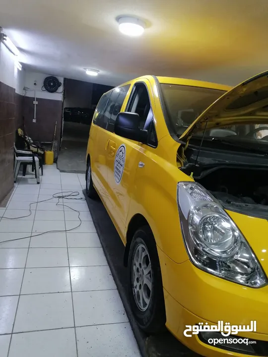 باص هيونداي H1  بسعر مميز