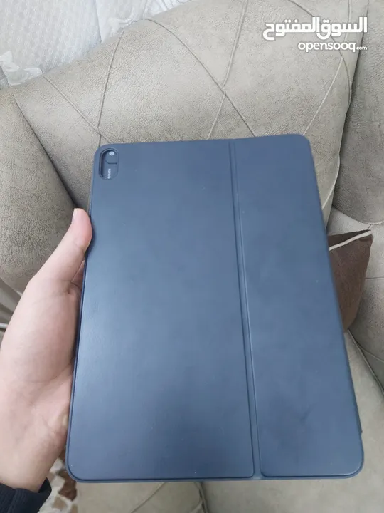 كيبورد ايباد magic keyboard