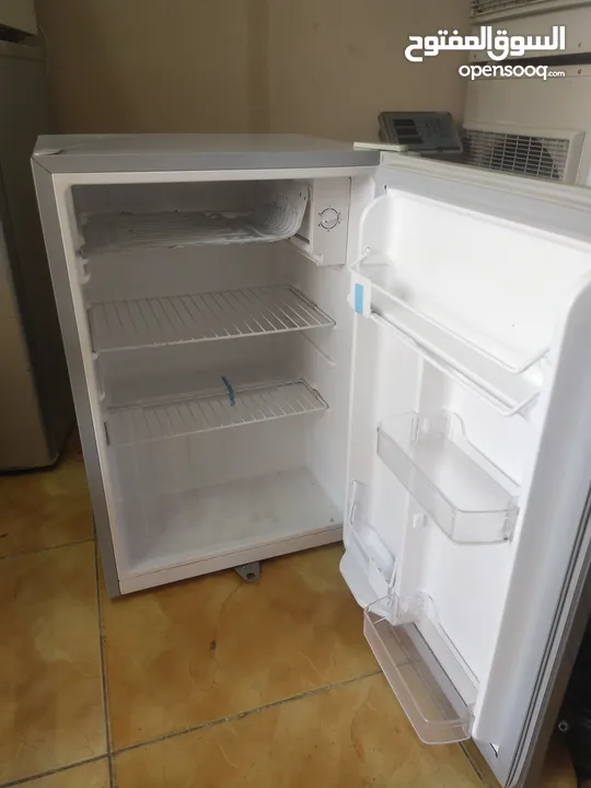 25to55r  Small&medium and large size refrigerator are available