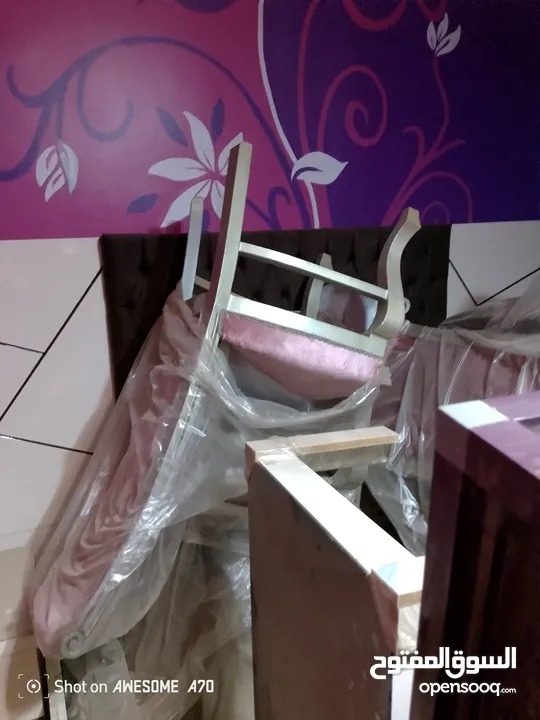 عفش شقه كامل بحاله جيده