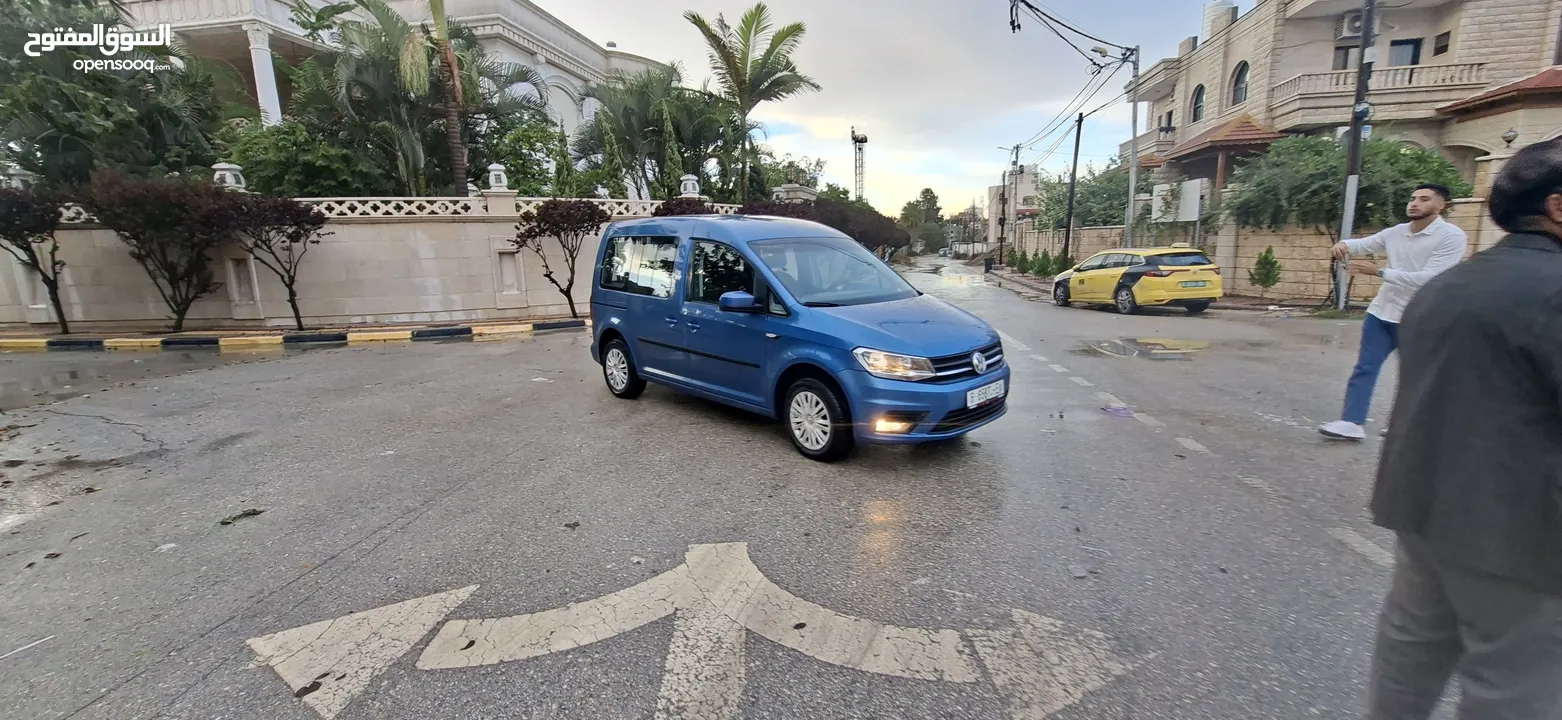 كادي 2018_ماتور2000ديزل _(ركاب 6+1)غيار عادي عداد 110الف _غرفة مبطنة صلاة النبي نخب ومميز من الاخر