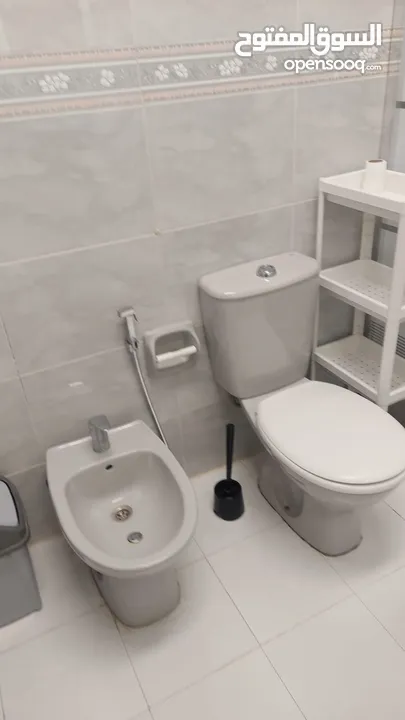 شقة نصف مفروشة للايجار في دير غبار ref : 14239