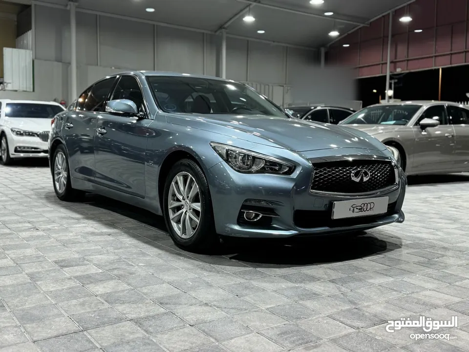 Infiniti Q50 2.0T