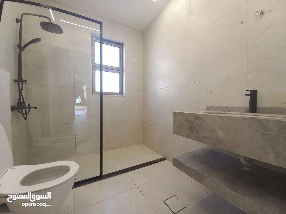 شبه فيلا مفروشة للايجار في عبدون ( Property 38716 ) سنوي فقط