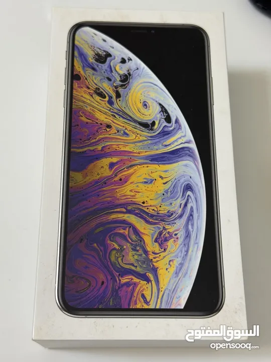 للبيع iPhone XS Max سلفر 512GB بحالة ممتازة مع كامل ملحقاته