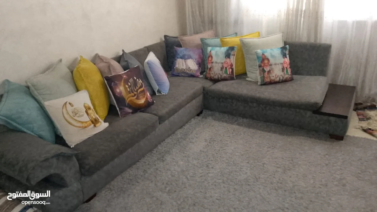 طقم كورنر مستعمل بحالة الجديد