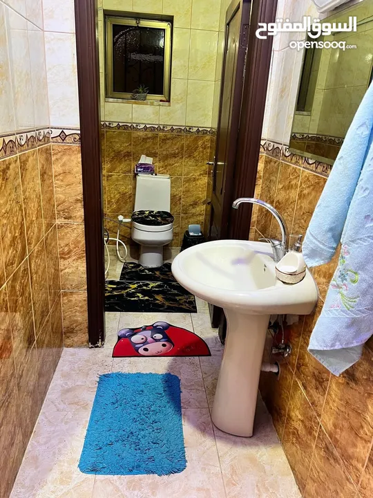 بيت مستقل للبيع