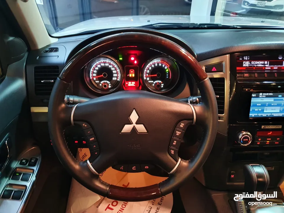 2020 Mitsubishi Pajero