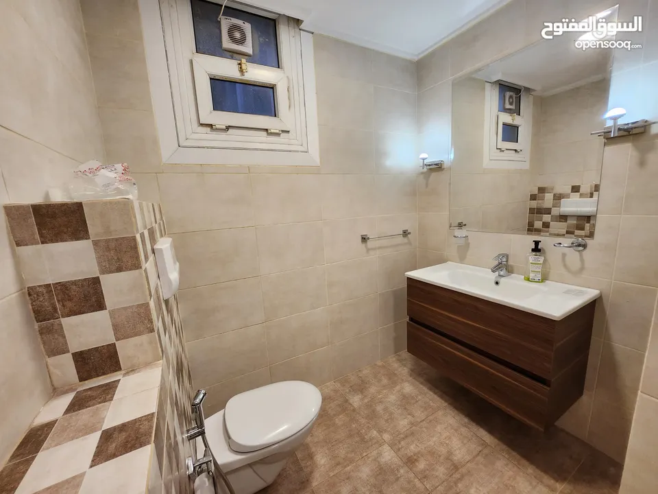 شقة شبة مفروشة للإيجار  ( Property 39542 )-175046910