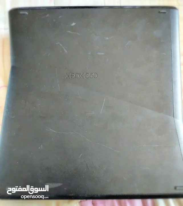 اكس بوكس 360 للبيع مستعمله دون ادين مع كاميره