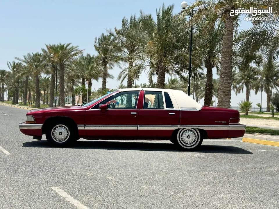 Buick Roadmaster 1993 (Red)