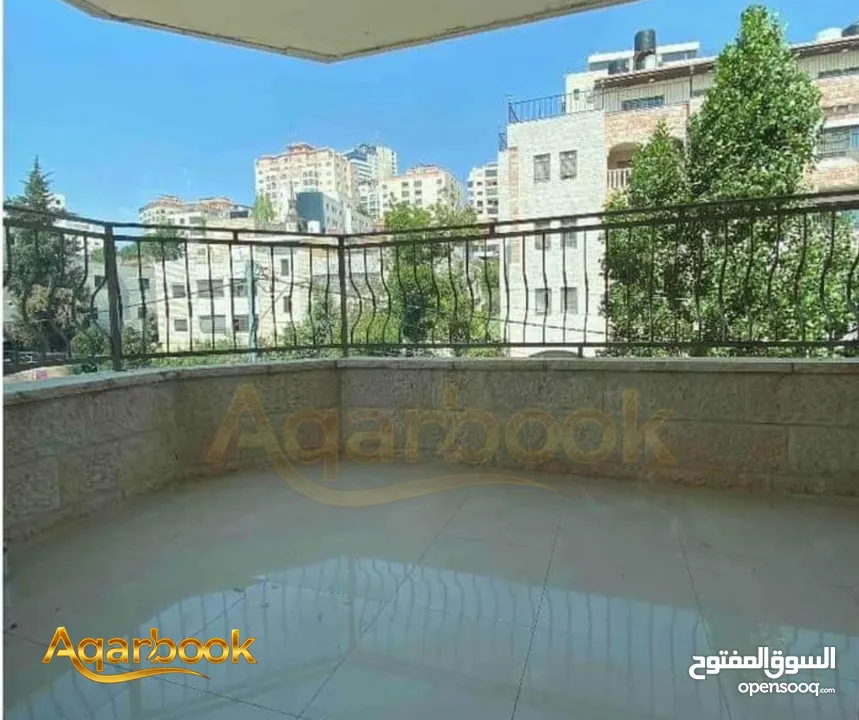 شقة مفروشة للإجار في عين منجد