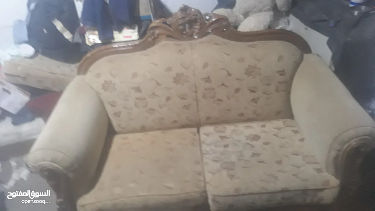 طقمين كنب زان مستعمل بدون طاولات للبيع
