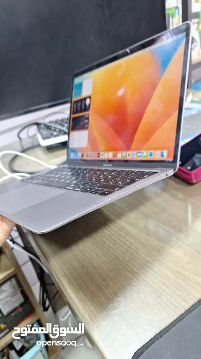 Mac book 2019